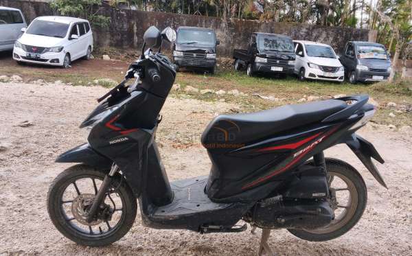 HONDA  BEAT