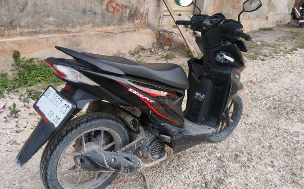 HONDA  BEAT
