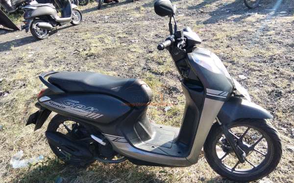 HONDA  GENIO