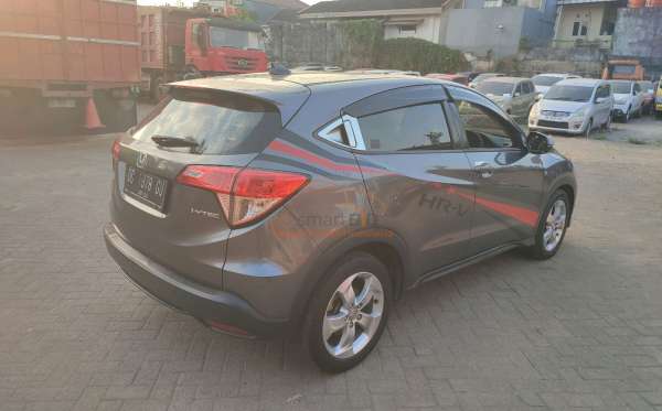 HONDA HRV RU1 1.5 S