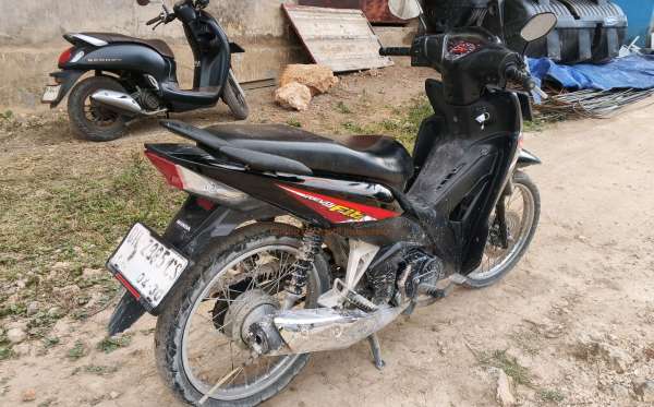 HONDA  REVO FIT