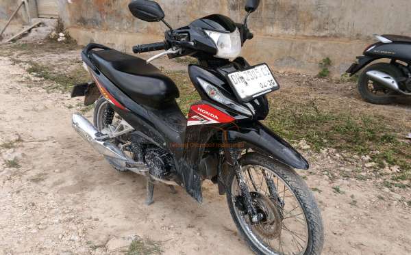 HONDA  REVO FIT