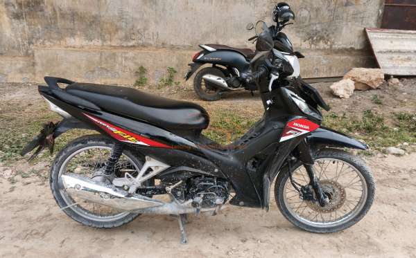 HONDA  REVO FIT