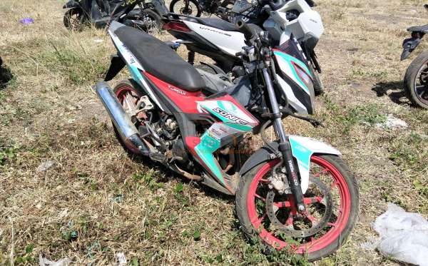 HONDA SONIC 150 R
