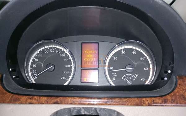MERCEDES BENZ V350 AT (CBU)