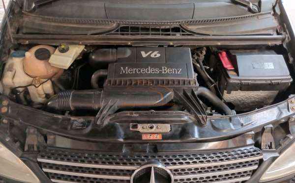 MERCEDES BENZ V350 AT (CBU)