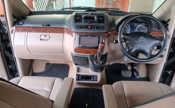 MERCEDES BENZ V350 AT (CBU)