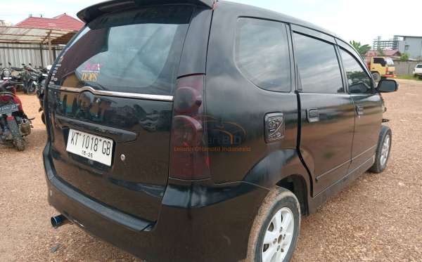 TOYOTA AVANZA 1.3 G