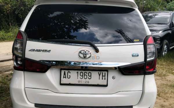 TOYOTA  AVANZA  G