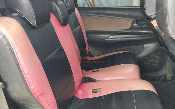 TOYOTA  AVANZA  G