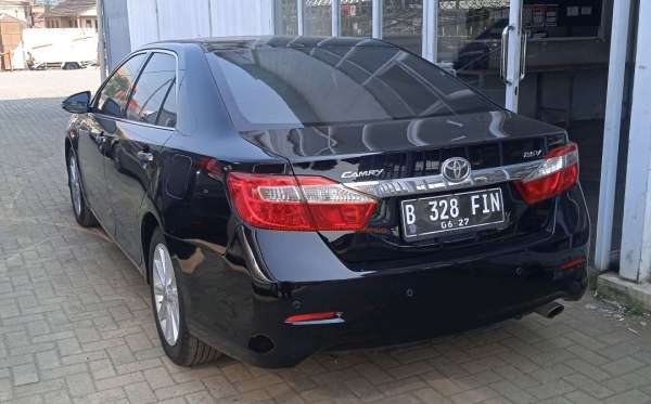 TOYOTA CAMRY V 2.5