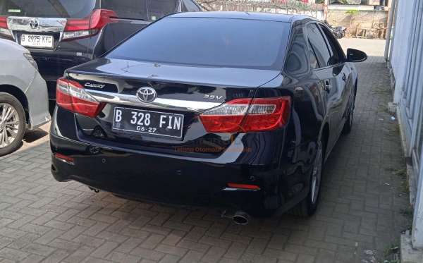 TOYOTA CAMRY V 2.5