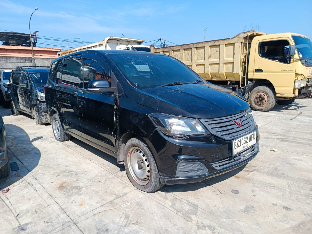 WULING FORMO