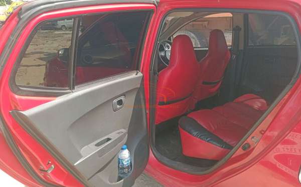 DAIHATSU AYLA 1.0 M