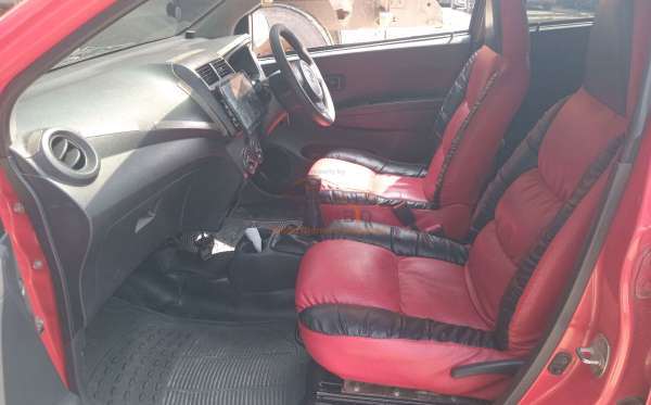 DAIHATSU AYLA 1.0 M