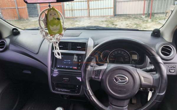 DAIHATSU AYLA 1.2R
