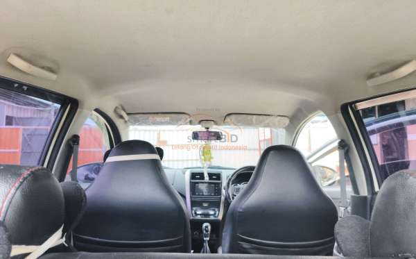 DAIHATSU AYLA 1.2R