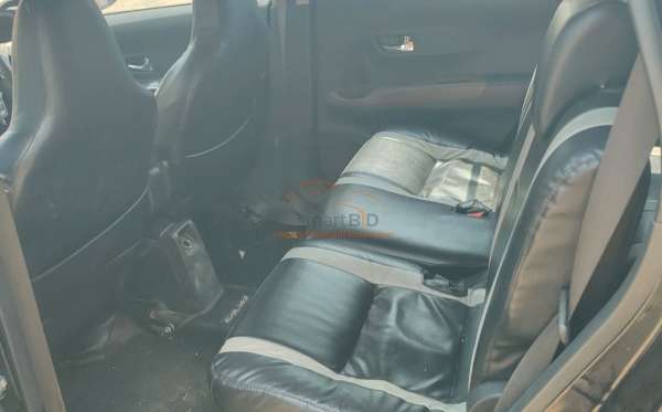 DAIHATSU SIGRA R