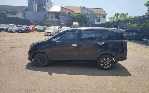 DAIHATSU SIGRA R