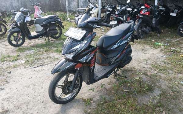 HONDA  BEAT