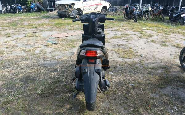 HONDA  BEAT
