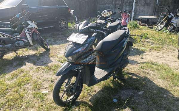 HONDA  BEAT