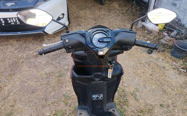 HONDA  BEAT
