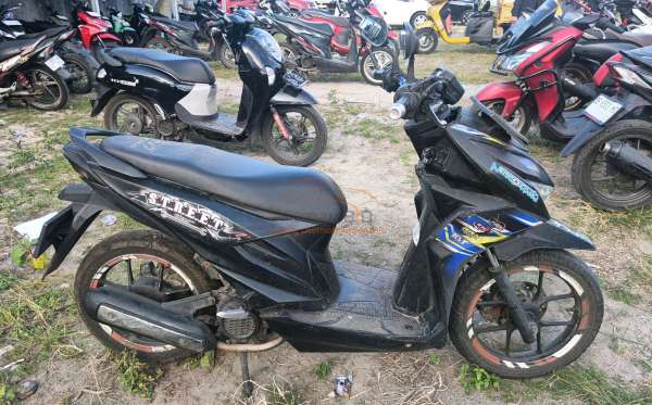 HONDA BEAT STREET