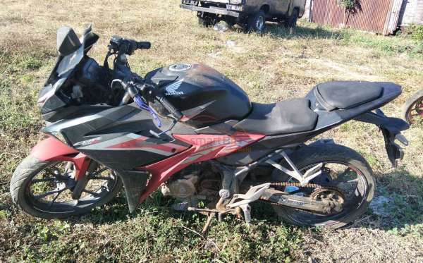 HONDA  CBR 150