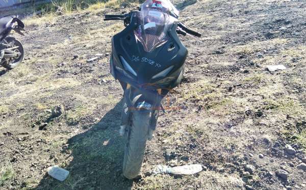 HONDA CBR 150 R