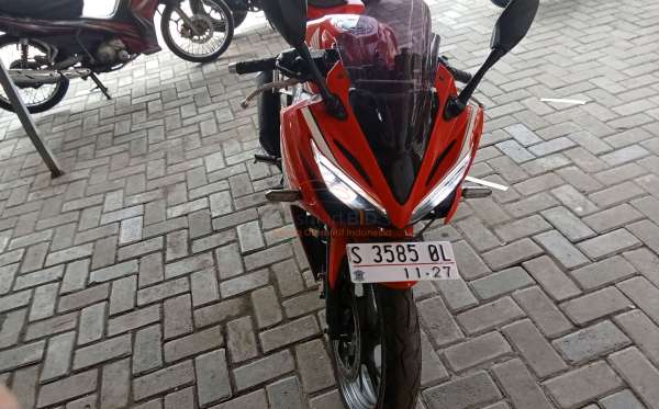 HONDA CBR 150