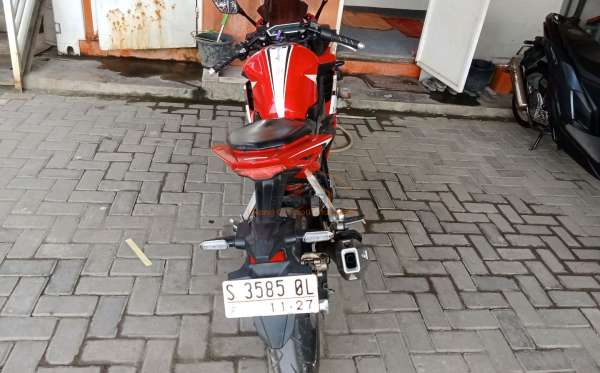 HONDA CBR 150
