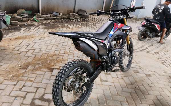 HONDA CRF 150 L