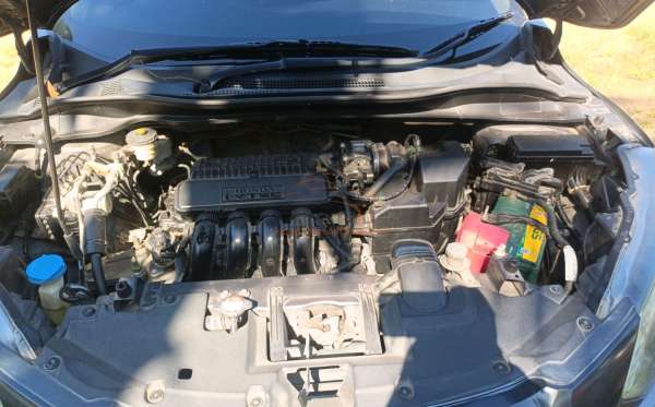 HONDA HRV 1.5 E CVT