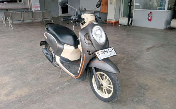 HONDA  SCOOPY