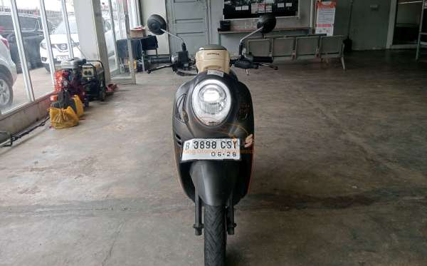 HONDA  SCOOPY