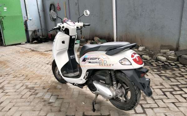 HONDA  SCOOPY