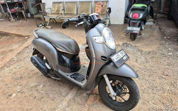 HONDA SCOOPY