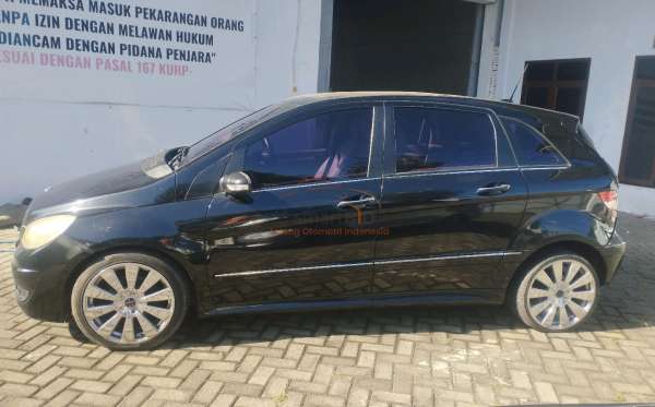 MERCEDES BENZ B 170