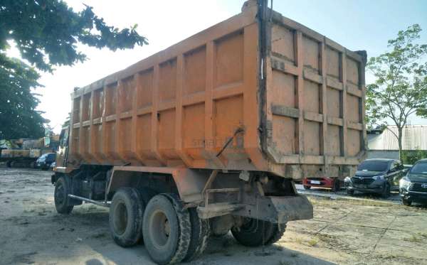 MITSUBISHI FN527