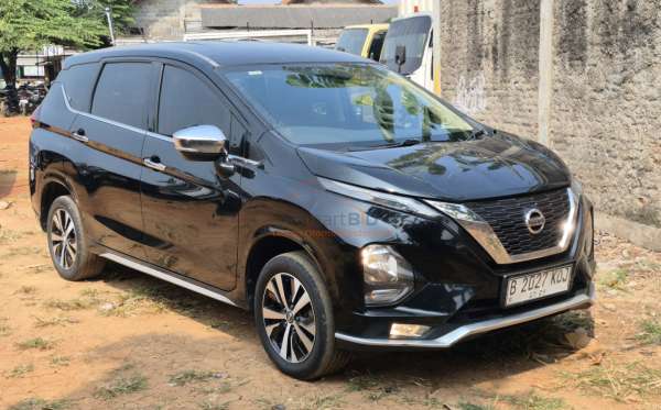 NISSAN LIVINA VL