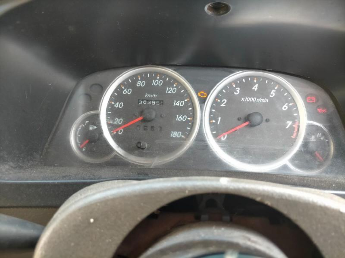 DAIHATSU  XENIA