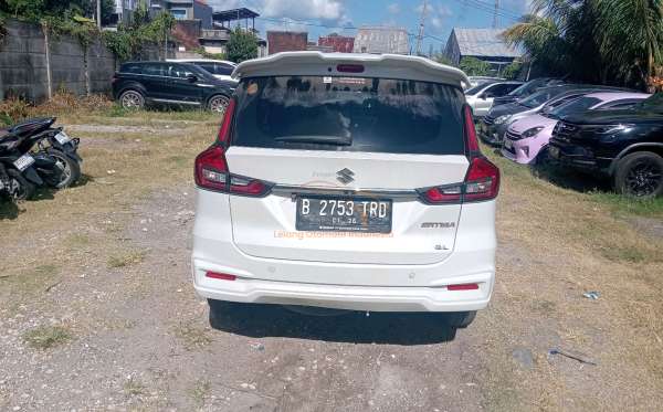 SUZUKI  ERTIGA  GL