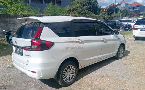 SUZUKI  ERTIGA  GL