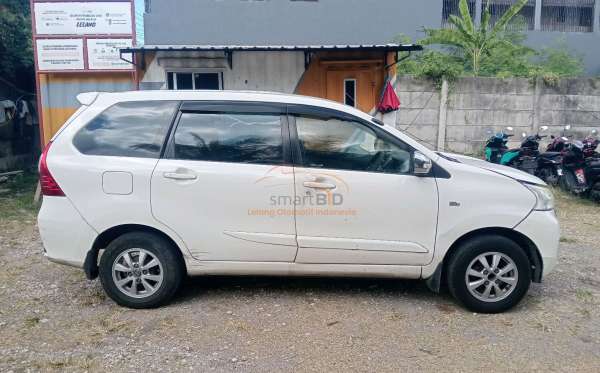 TOYOTA  AVANZA  1.3 G