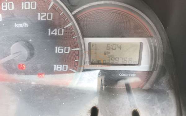 TOYOTA AVANZA
