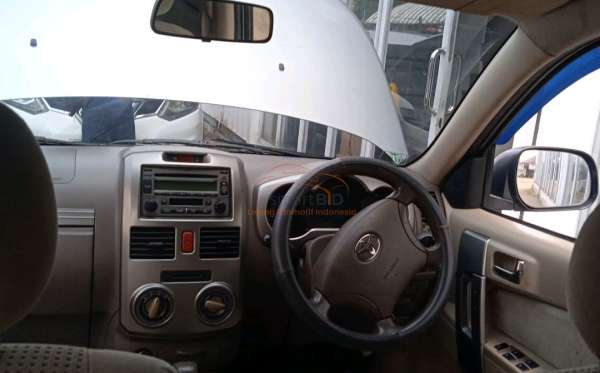 TOYOTA RUSH S