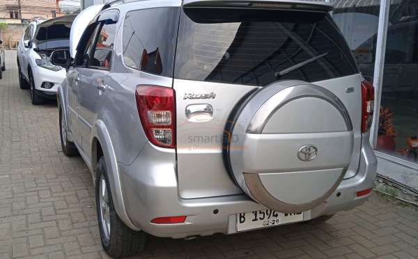 TOYOTA RUSH S