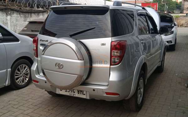 TOYOTA RUSH S