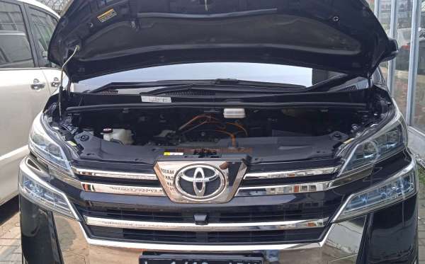 TOYOTA VELLFIRE 2.5G